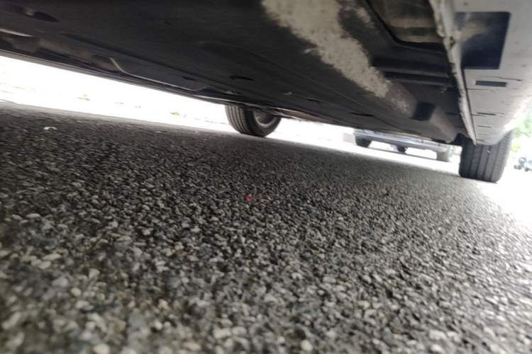 Used Hongqi H5 2023 1.5T HEV Smart Connect Flagship Edition Chassis Front Left