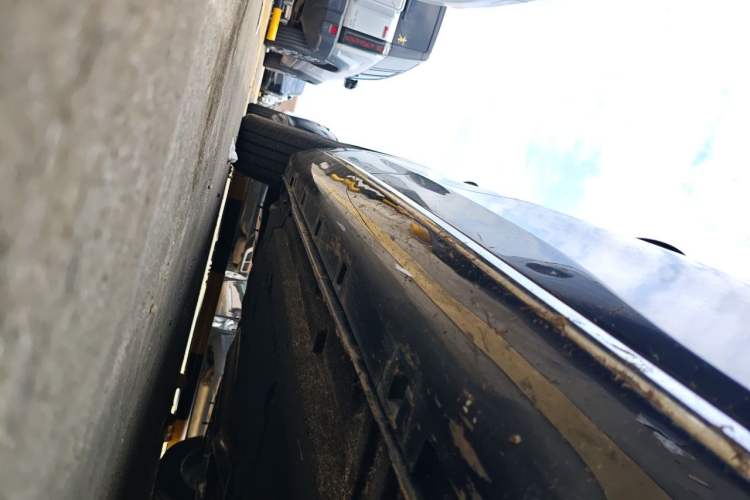 Used Hongqi H5 2023 2.0T Automatic Smart Connect Flagship Edition Chassis Front Right