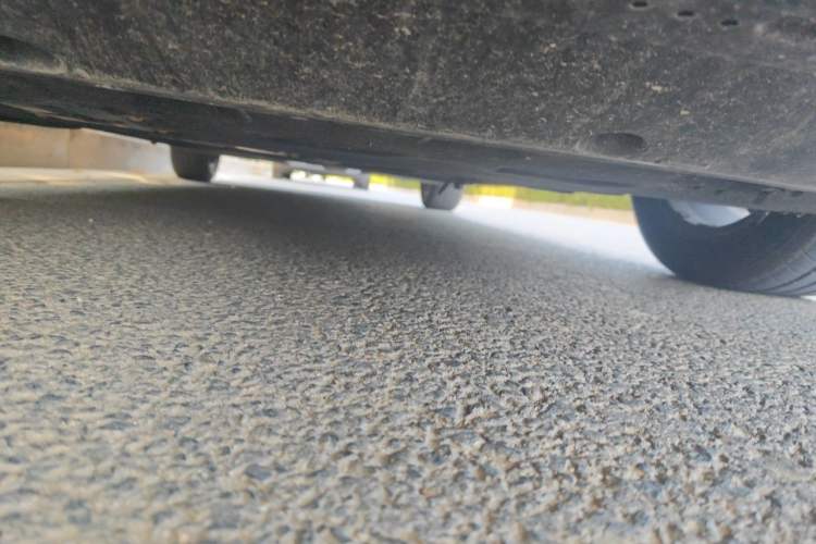 Used Hongqi H5 2023 1.5T DCT Smart Connect Flagship Edition Chassis Front