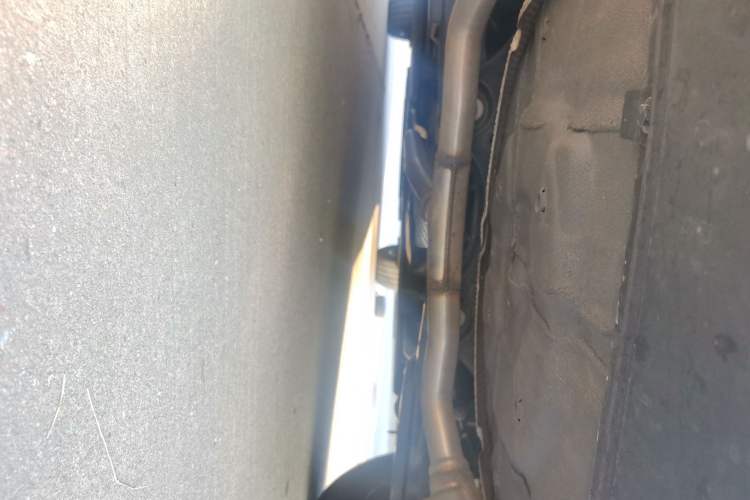 Used Hongqi H5 2023 2.0T Automatic Smart Connect Flagship Edition Chassis Rear