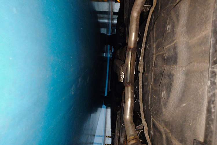Used Hongqi H5 2023 2.0T Automatic Smart Connect Flagship Edition Chassis Rear