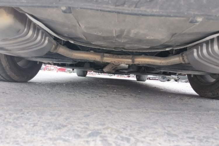 Used Hongqi H5 2023 1.5T DCT Smart Connect Flagship Edition Chassis Rear
