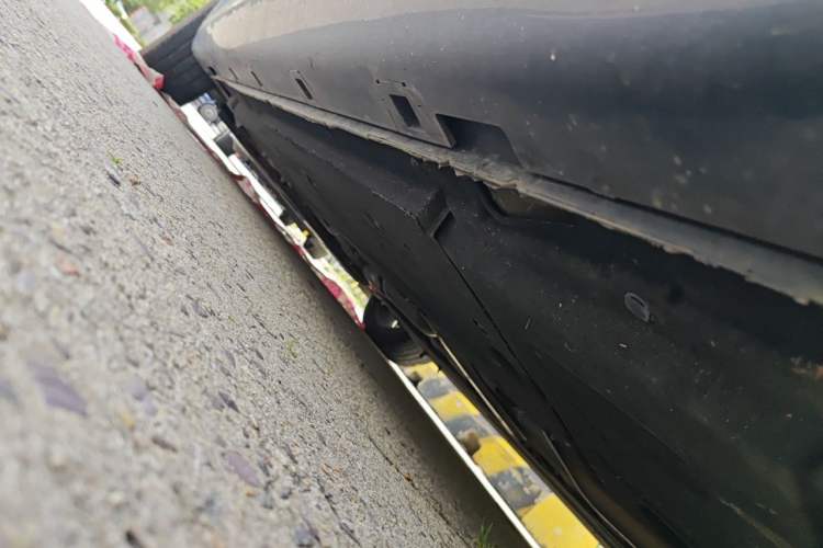 Used Hongqi H5 2023 1.5T DCT Smart Connect Flagship Edition Chassis Rear Left