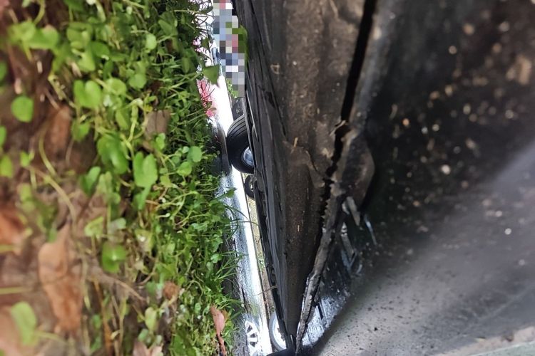 Used Hongqi H5 2023 2.0T Automatic Smart Connect Flagship Edition Chassis Rear Right