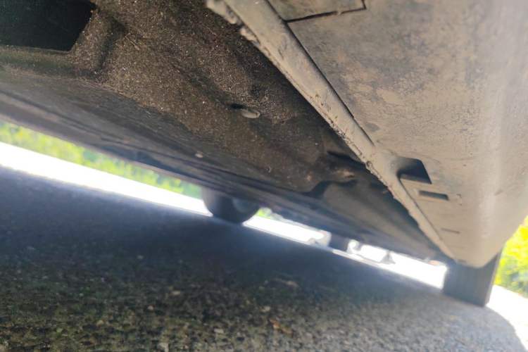 Used Hongqi H5 2023 2.0T Automatic Smart Connect Flagship Edition Chassis Rear Right