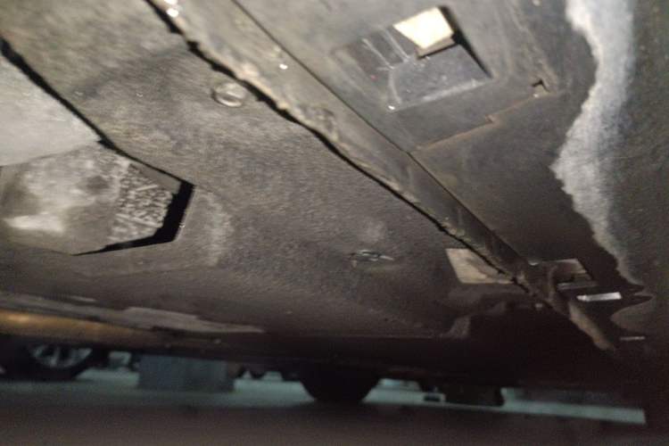 Used Hongqi H5 2023 2.0T Automatic Smart Connect Flagship Edition Chassis Rear Right
