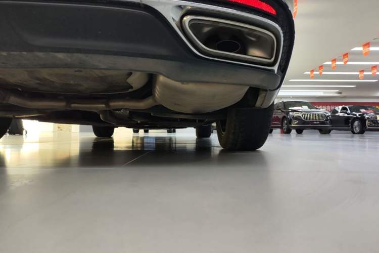 Used Hongqi H5 2023 2.0T Automatic Smart Connect Flagship Edition Chassis Rear Right