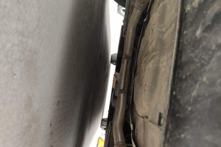 Used Hongqi H5 2023 1.5T DCT Smart Connect Flagship Edition Chassis Rear