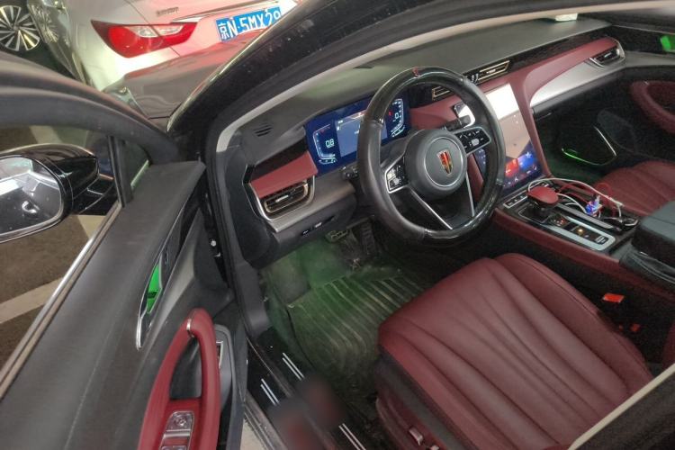 Used Hongqi H5 2023 2.0T Automatic Smart Connect Flagship Edition Driver Seat