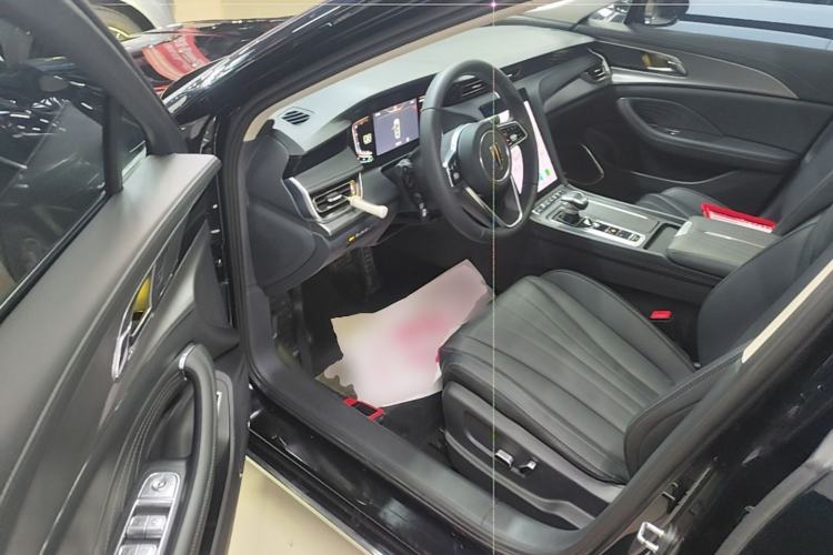 Used Hongqi H5 2023 2.0T Automatic Smart Connect Flagship Edition Driver Seat
