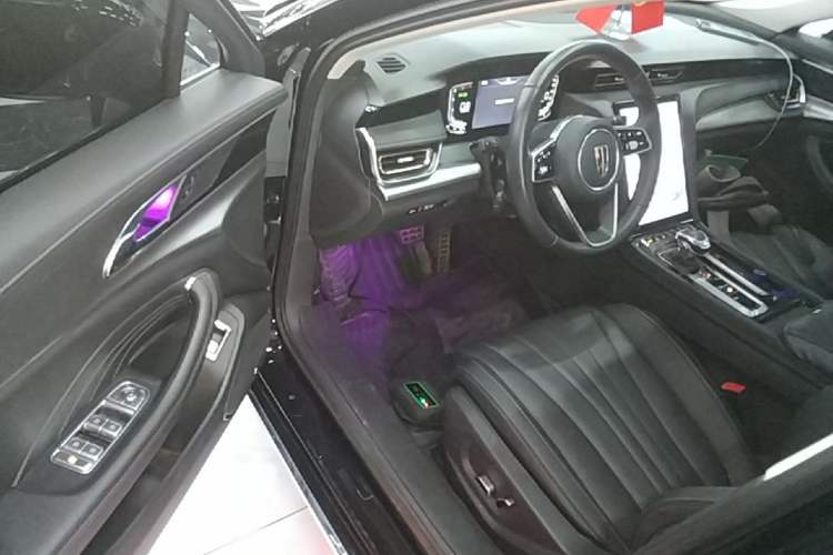 Used Hongqi H5 2023 1.5T DCT Smart Connect Flagship Edition Driver Seat