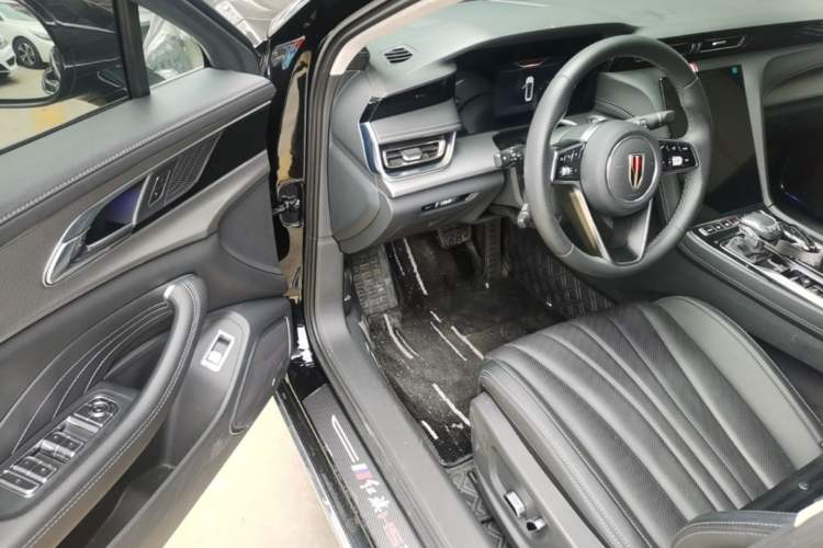 Used Hongqi H5 2023 1.5T DCT Smart Connect Flagship Edition Driver Seat