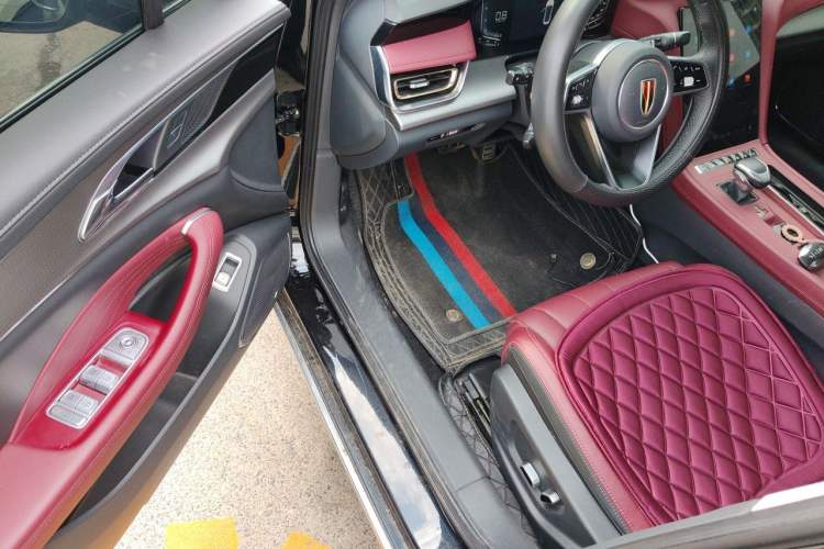Used Hongqi H5 2023 1.5T DCT Smart Connect Flagship Edition Driver Seat