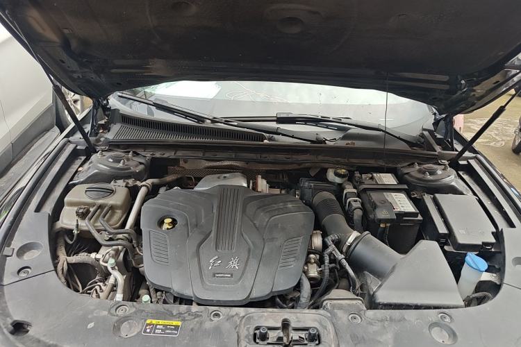 Used Hongqi H5 2023 2.0T Automatic Smart Connect Flagship Edition Engine Bay