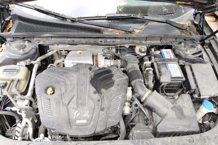 Used Hongqi H5 2023 2.0T Automatic Smart Connect Flagship Edition Engine Bay