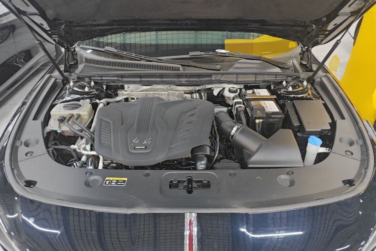 Used Hongqi H5 2023 1.5T DCT Smart Connect Flagship Edition Engine Bay