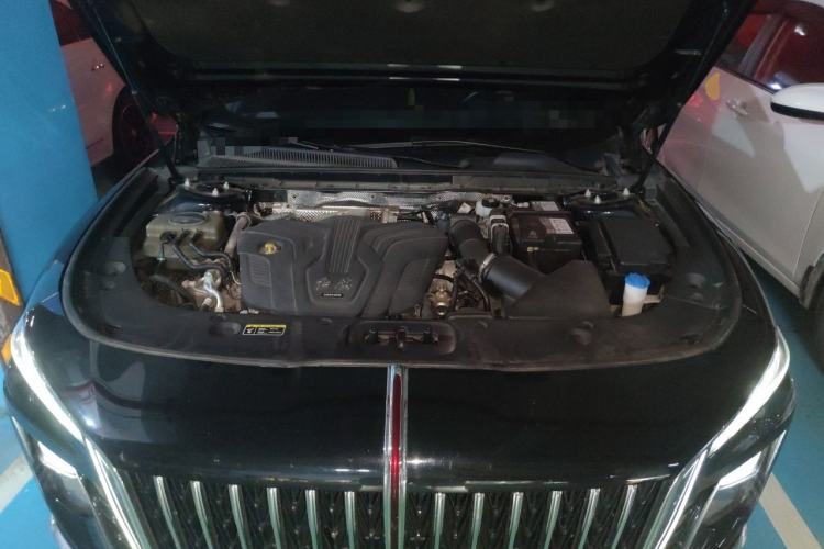 Used Hongqi H5 2023 2.0T Automatic Smart Connect Flagship Edition Engine Bay