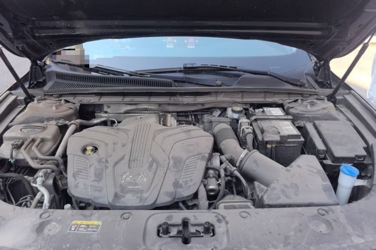 Used Hongqi H5 2023 2.0T Automatic Smart Connect Flagship Edition Engine Bay