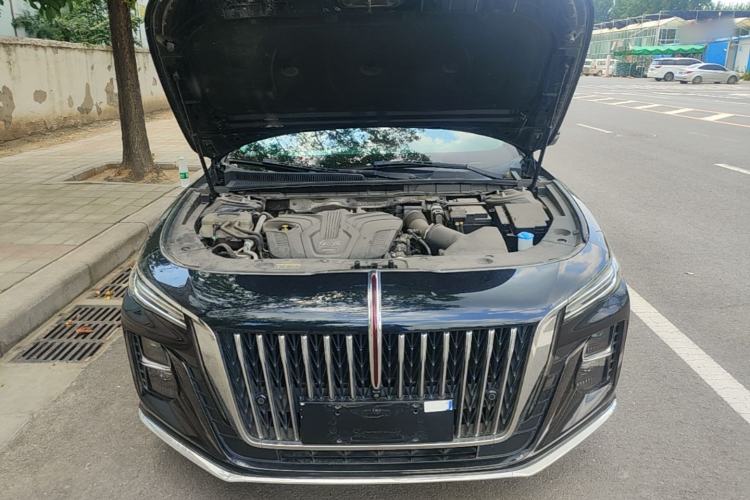Used Hongqi H5 2023 2.0T Automatic Smart Connect Flagship Edition Engine Bay