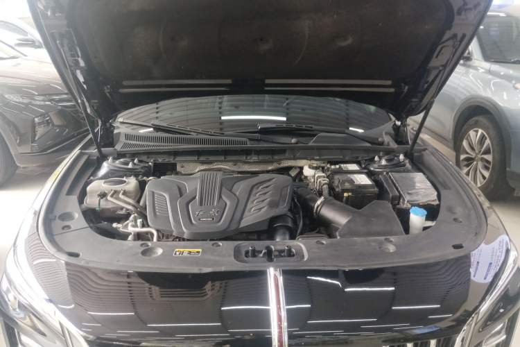 Used Hongqi H5 2023 1.5T DCT Smart Connect Flagship Edition Engine Bay