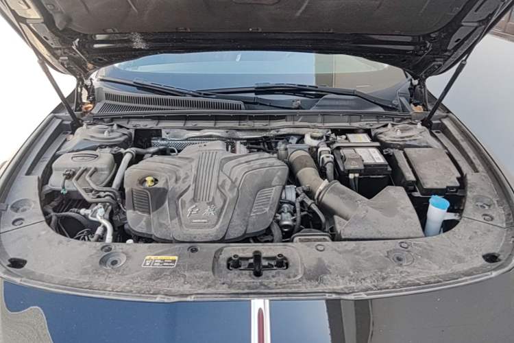 Used Hongqi H5 2023 2.0T Automatic Smart Connect Flagship Edition Engine Bay