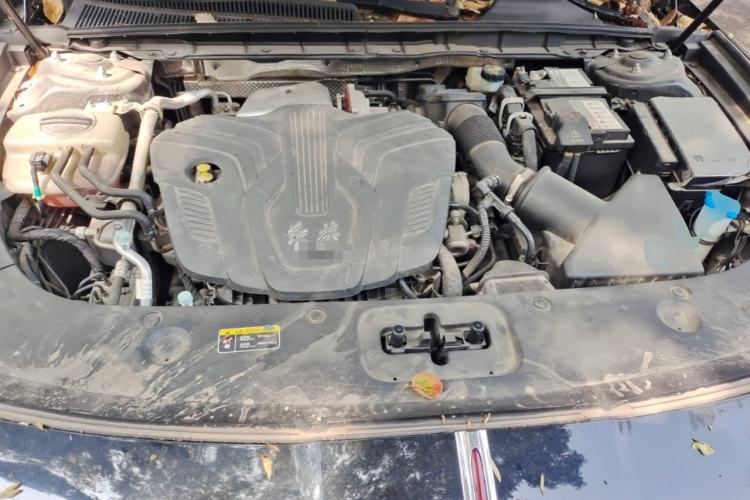 Used Hongqi H5 2023 2.0T Automatic Smart Connect Flagship Edition Engine Bay