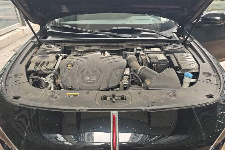 Used Hongqi H5 2023 2.0T Automatic Smart Connect Flagship Edition Engine Bay