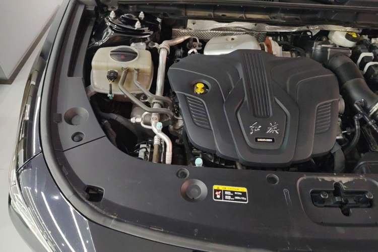 Used Hongqi H5 2023 2.0T Automatic Smart Connect Flagship Edition Engine Bay Right