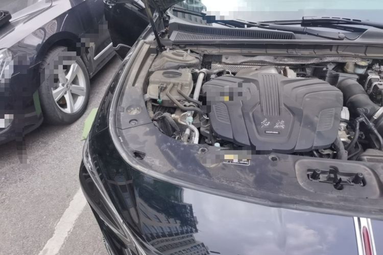 Used Hongqi H5 2023 2.0T Automatic Smart Connect Flagship Edition Engine Bay Right