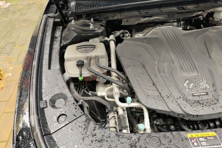 Used Hongqi H5 2023 1.5T DCT Smart Connect Flagship Edition Engine Bay Right