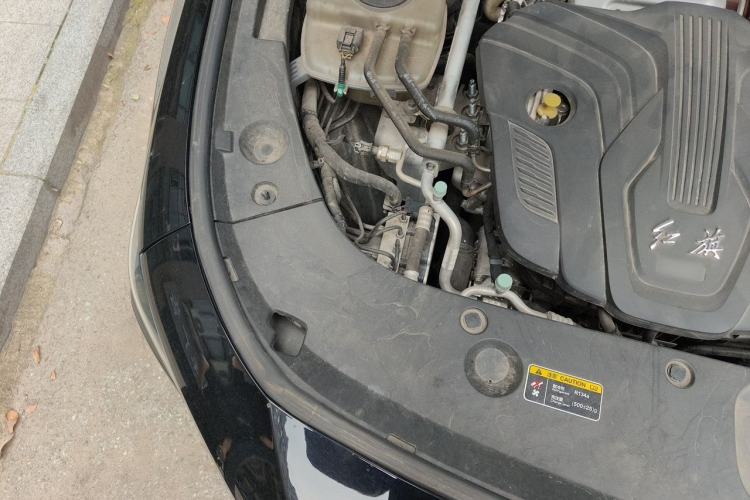 Used Hongqi H5 2023 2.0T Automatic Smart Connect Flagship Edition Engine Bay Right