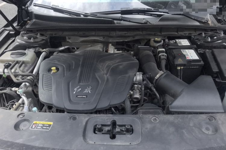 Used Hongqi H5 2023 2.0T Automatic Smart Connect Flagship Edition Engine Bay
