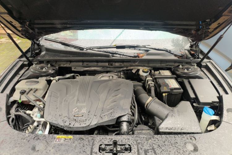 Used Hongqi H5 2023 1.5T DCT Smart Connect Flagship Edition Engine Bay