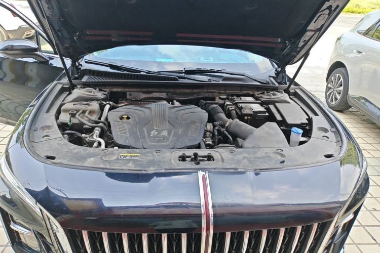 Used Hongqi H5 2023 2.0T Automatic Smart Connect Flagship Edition Engine Bay