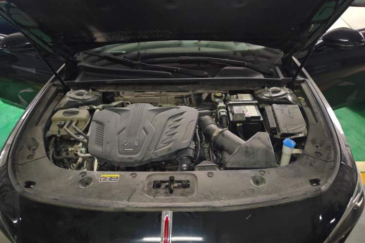 Used Hongqi H5 2023 1.5T DCT Smart Connect Flagship Edition Engine Bay