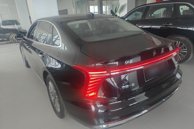 Used Hongqi H5 2023 2.0T Automatic Smart Connect Flagship Edition Exterior 2