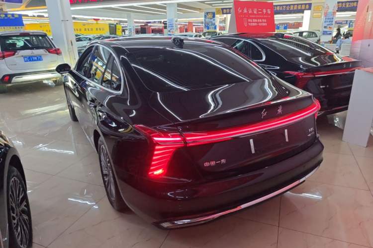 Used Hongqi H5 2023 2.0T Automatic Smart Connect Flagship Edition Exterior 2