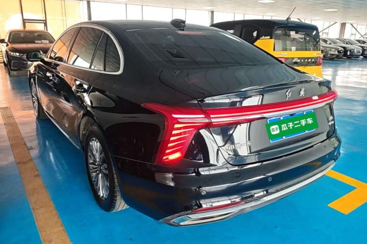 Used Hongqi H5 2023 2.0T Automatic Smart Connect Flagship Edition Exterior 2