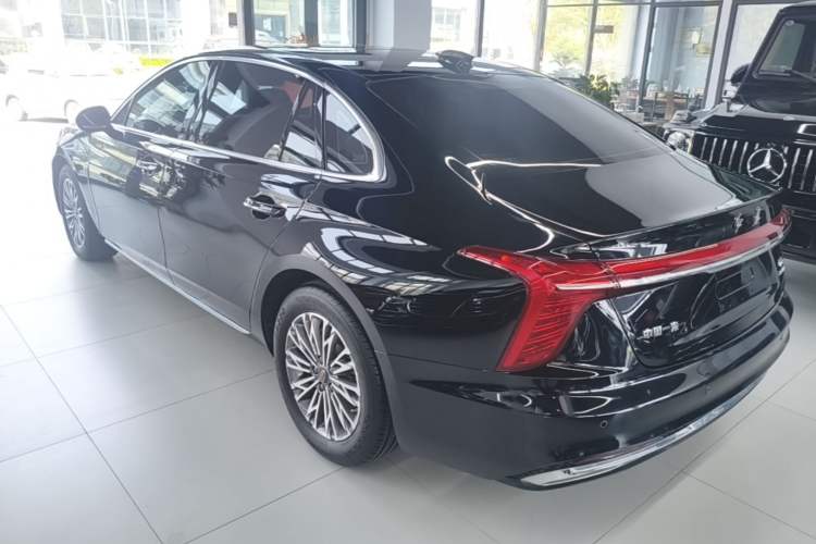 Used Hongqi H5 2023 1.5T DCT Smart Connect Flagship Edition Exterior 2