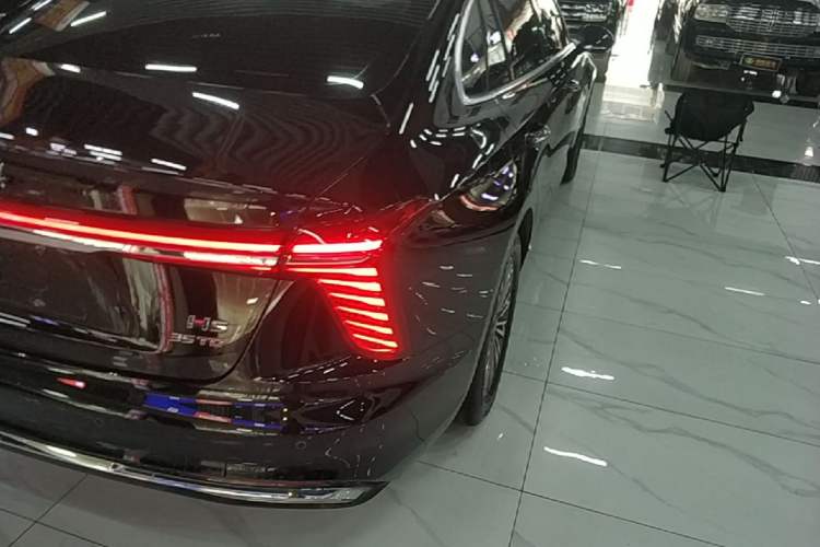 Used Hongqi H5 2023 1.5T DCT Smart Connect Flagship Edition Exterior 3