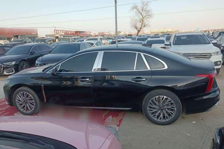 Used Hongqi H5 2023 2.0T Automatic Smart Connect Flagship Edition Exterior 3