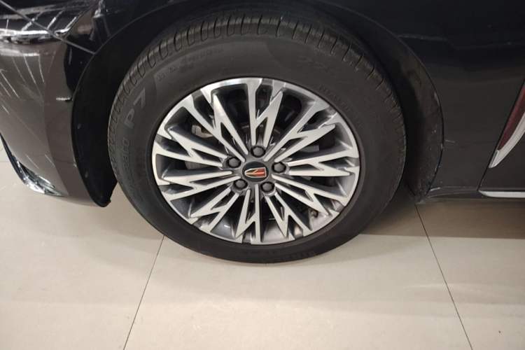 Used Hongqi H5 2023 1.5T DCT Smart Connect Flagship Edition Exterior 4