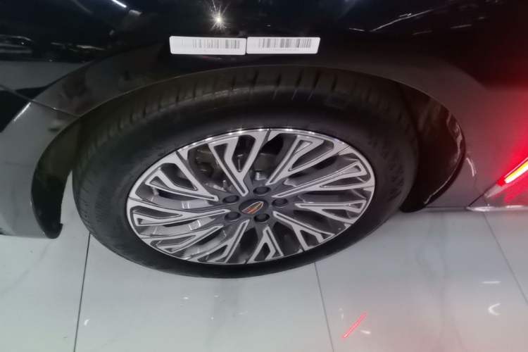 Used Hongqi H5 2023 2.0T Automatic Smart Connect Flagship Edition Exterior 4