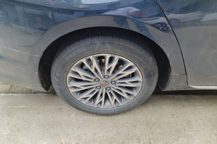 Used Hongqi H5 2023 2.0T Automatic Smart Connect Flagship Edition Exterior 5