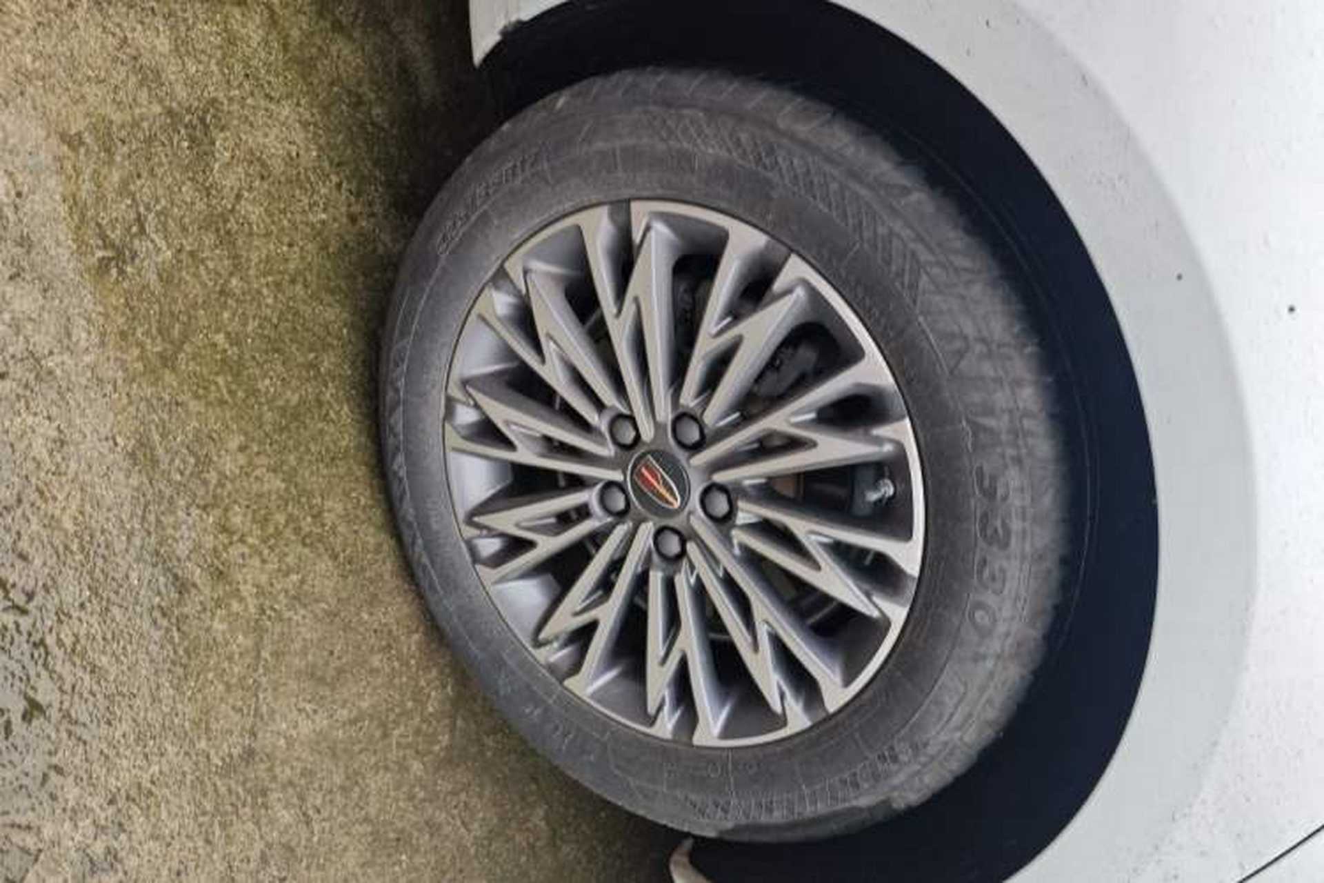 Used Hongqi H5 2023 2.0T Automatic Smart Connect Flagship Edition Exterior 5