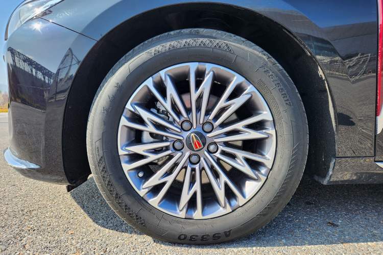Used Hongqi H5 2023 2.0T Automatic Smart Connect Flagship Edition Exterior 7