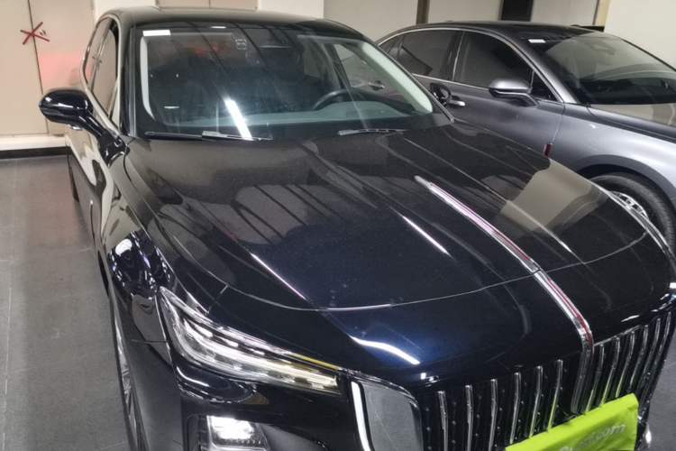 Used Hongqi H5 2023 2.0T Automatic Smart Connect Flagship Edition Front
