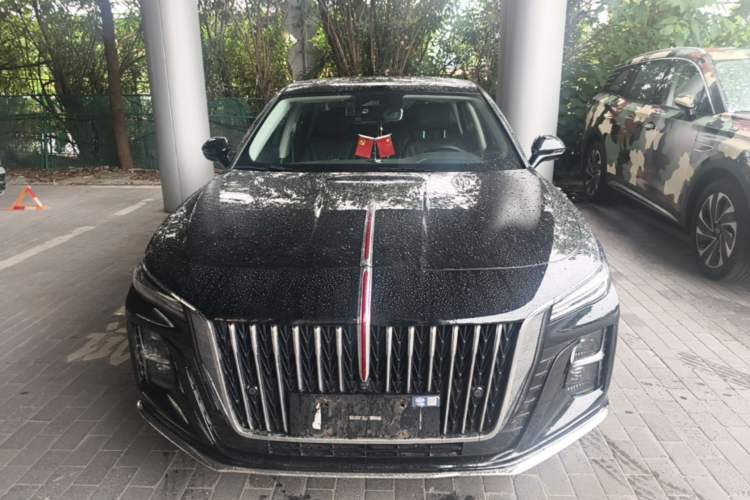 Used Hongqi H5 2023 2.0T Automatic Smart Connect Flagship Edition Front