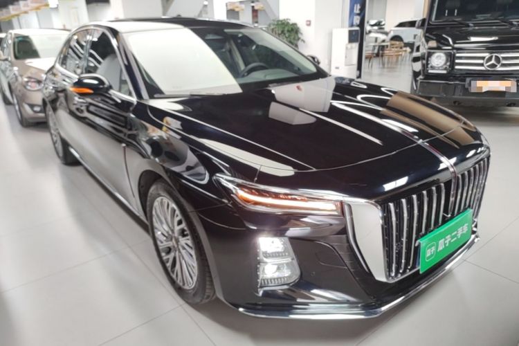 Used Hongqi H5 2023 2.0T Automatic Smart Connect Flagship Edition Front Right 45 Deg