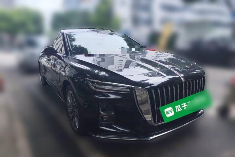 Used Hongqi H5 2023 2.0T Automatic Smart Connect Flagship Edition Front Right 45 Deg